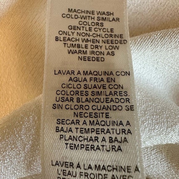 Chico's Blouse Ivory Silver Beaded Open Sleeved Woman's SIZE‎ 1 (Medium) - Picture 6 of 8